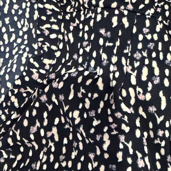 Ann Taylor Factory Navy and Pink Patterned Blouse - Picture 6 of 8